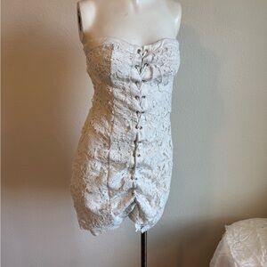 Forever 21 White Strapless Lace Dress